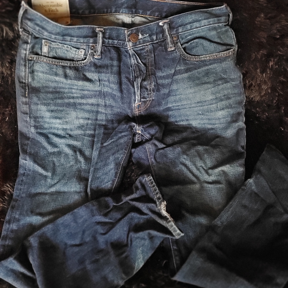 Abercrombie & Fitch Straight Leg Jeans